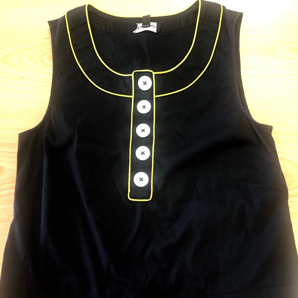 Black Bebe top